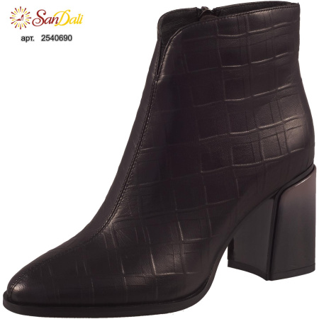 Ботинки осенние GRA