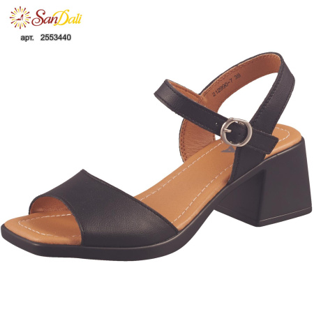 Босоножки TOFA